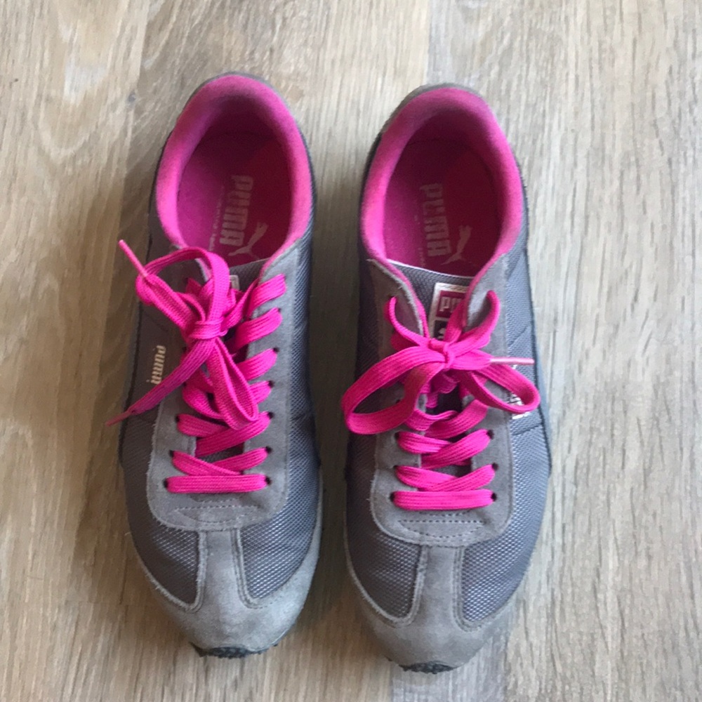 Puma tennis shoes